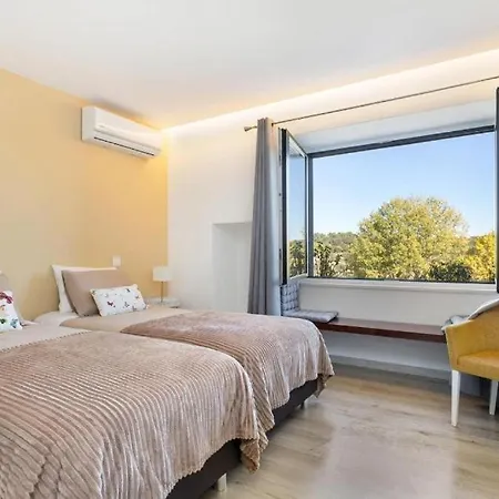 Olhos D' Agua מלון *