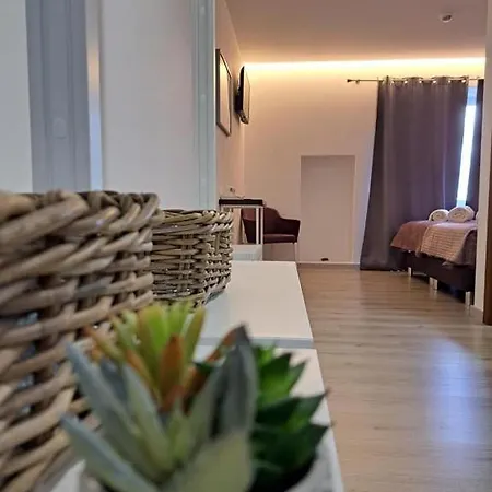 Olhos D' Agua מלון *