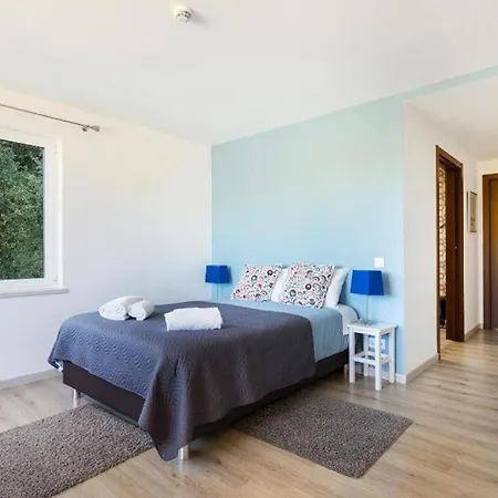 Olhos D' Agua אלקאננה